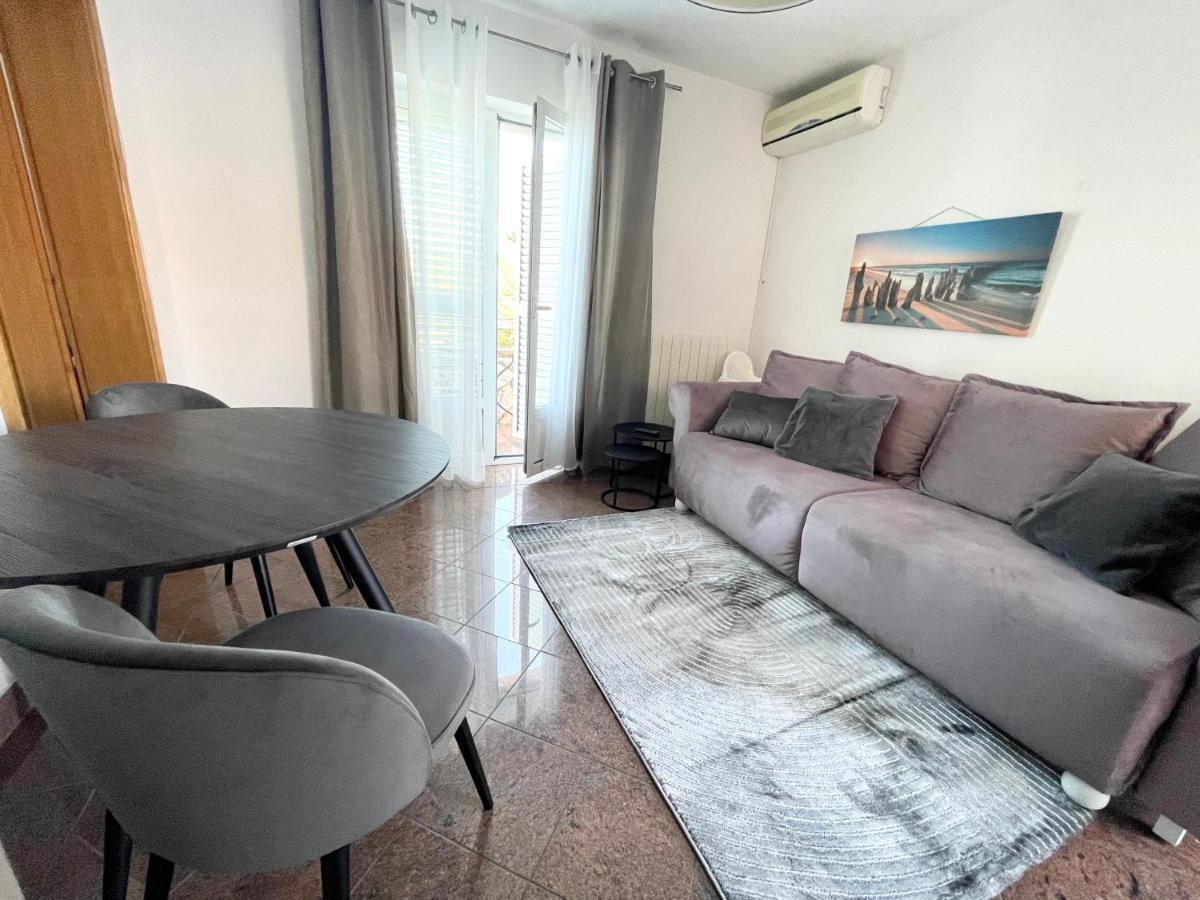 Apartments Villa Antonia Jadranovo Eksteriør billede